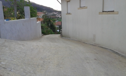 Intervenção na Rua dos Emigrantes (Casal)