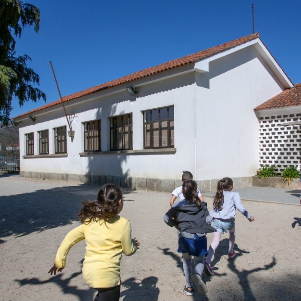 Oferta de Cadernos de Atividades - Ano Letivo 23/24