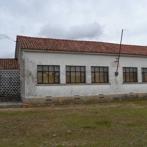 Escola Primária das Agras